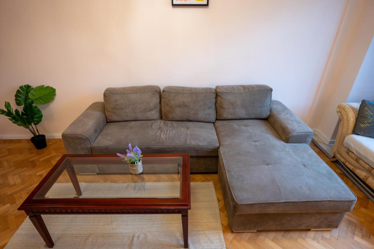 Spacious 1Bdr Apartment Near City Center София Экстерьер фото