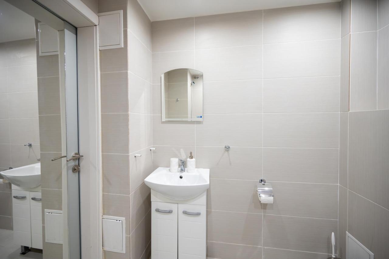 Spacious 1Bdr Apartment Near City Center София Экстерьер фото