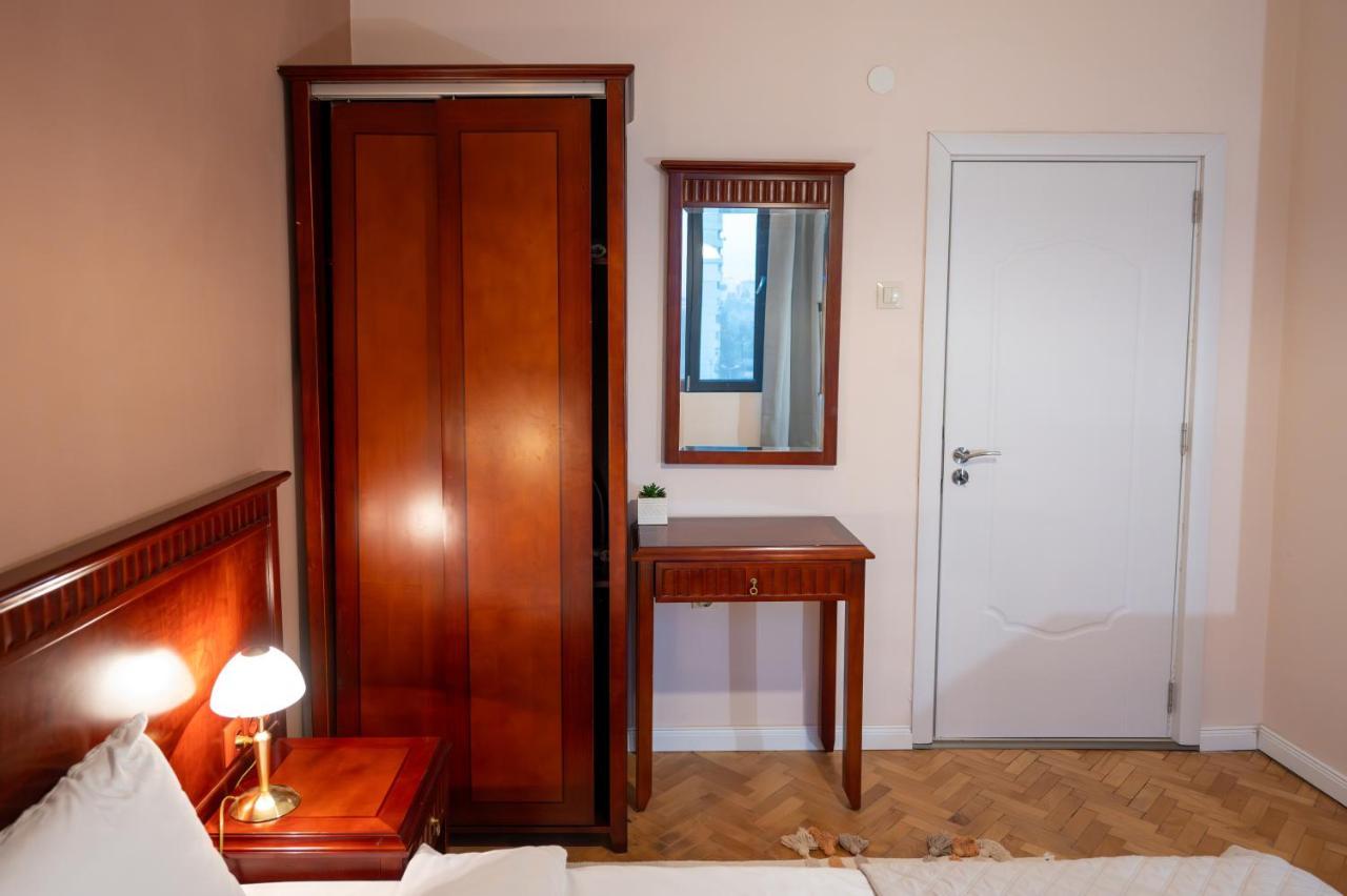 Spacious 1Bdr Apartment Near City Center София Экстерьер фото